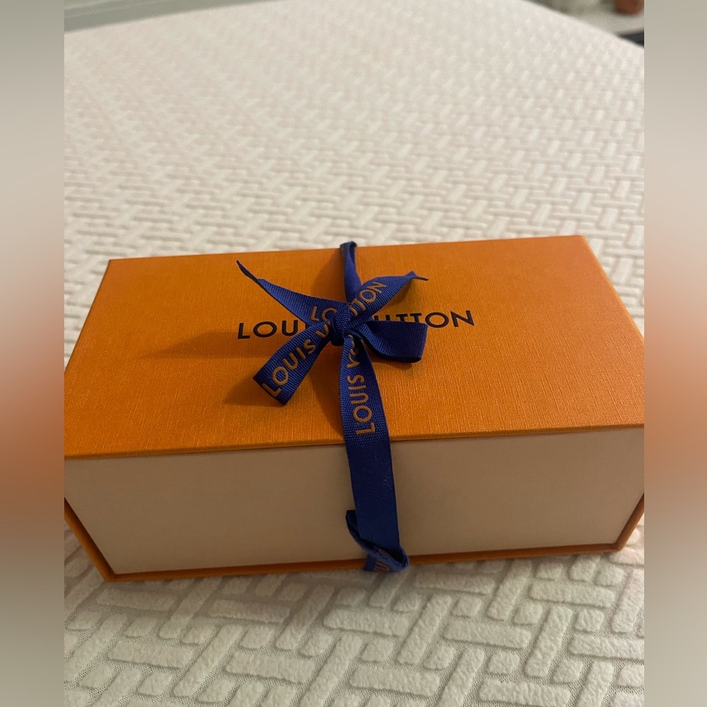 Louis Vuitton sunglasses boxes new with ribbons